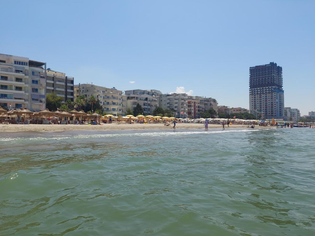 Golden Beach Apartments Durrës Eksteriør bilde