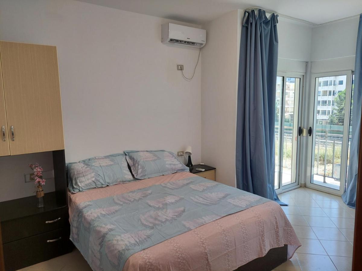 Golden Beach Apartments Durrës Eksteriør bilde