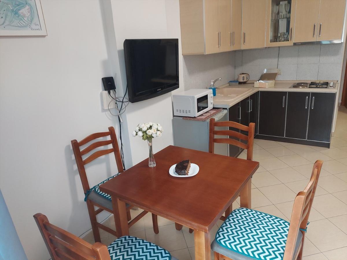 Golden Beach Apartments Durrës Eksteriør bilde
